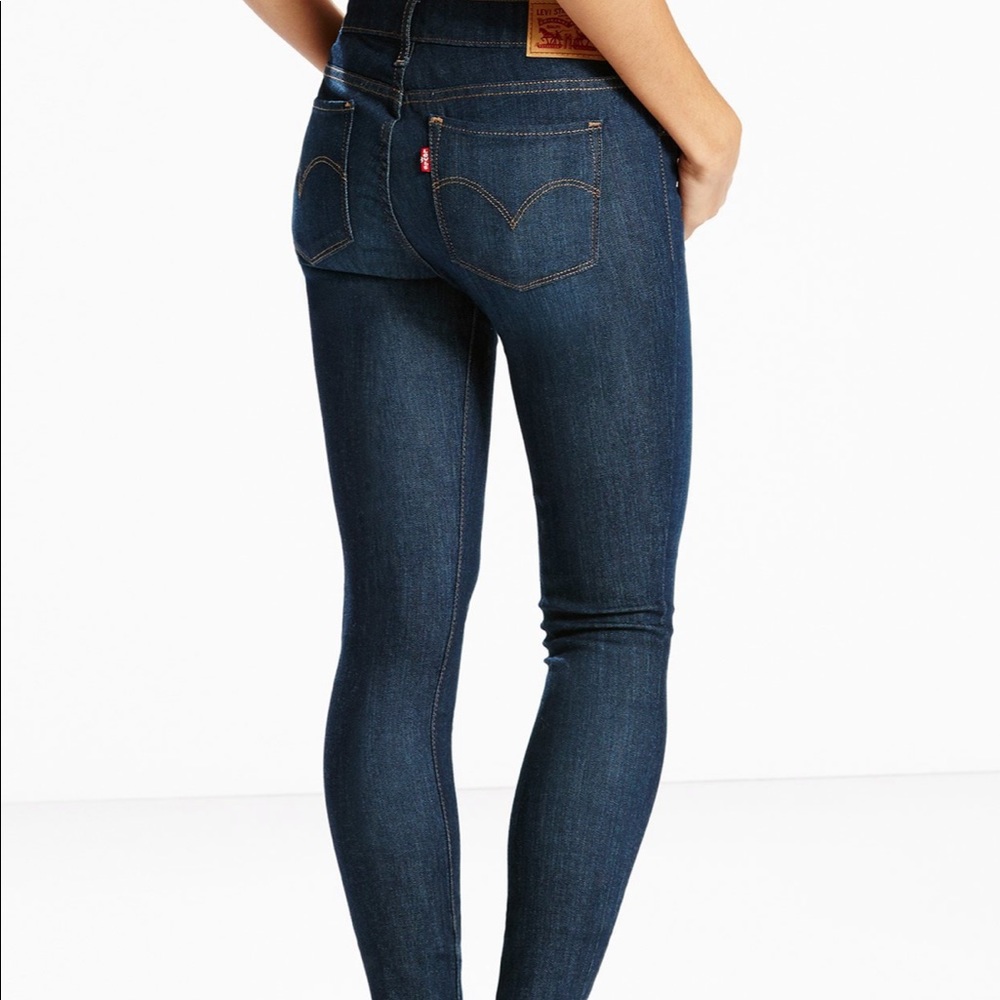 Levi’s 711 skinny